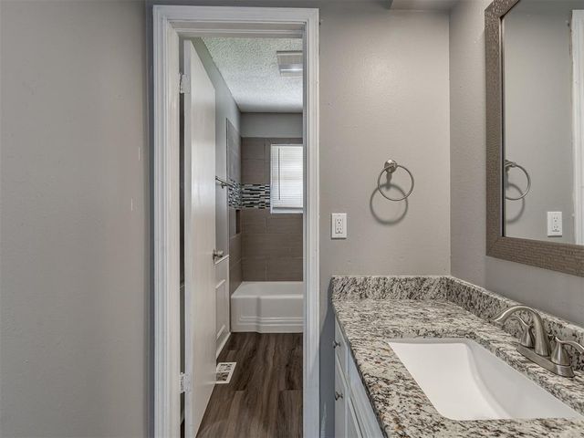 5714 N Meridian Avenue, Oklahoma City, OK 73112
