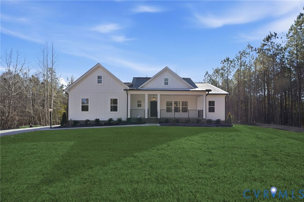 2476 Old Telegraph Ct, Providence Forge, VA 23140