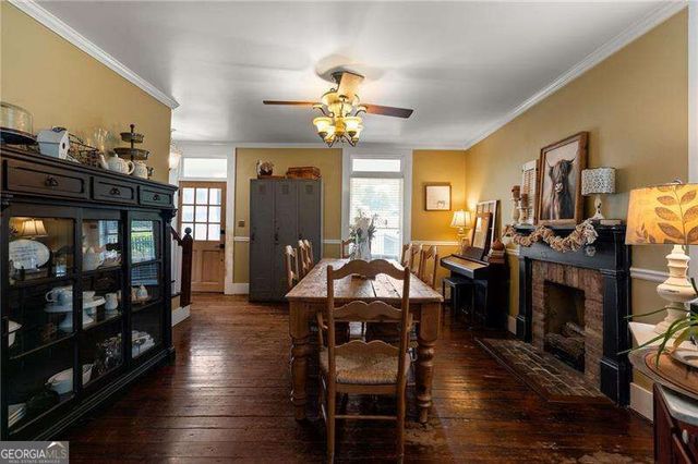 107 Etowah Drive, Cartersville, GA 30120