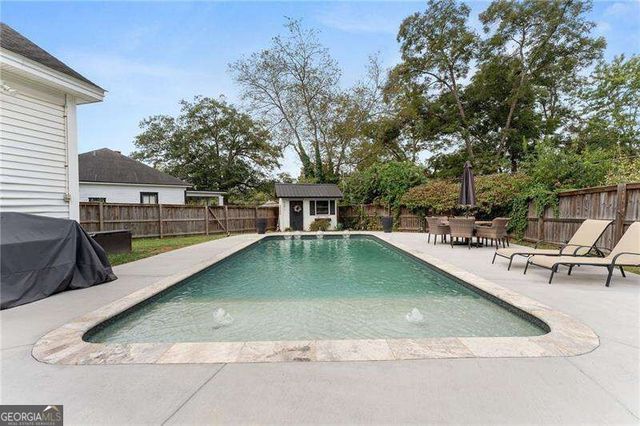 107 Etowah Drive, Cartersville, GA 30120