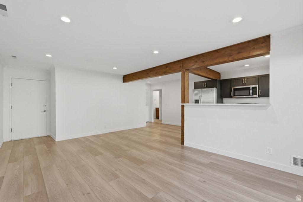 327 PEACH LN, Bountiful, UT 84010 — photo 5