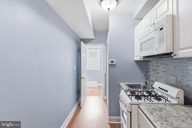 1715 CAPITOL AVE NE, Washington, DC 20002