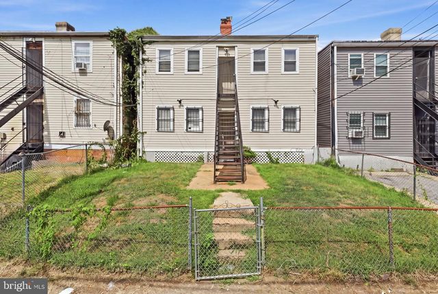 1715 CAPITOL AVE NE, Washington, DC 20002
