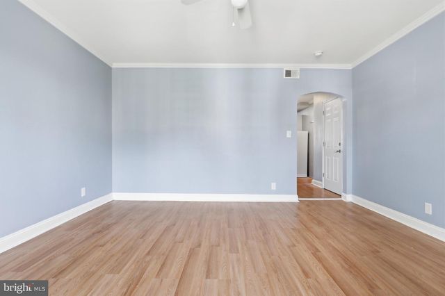 1715 CAPITOL AVE NE, Washington, DC 20002