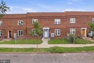 1715 CAPITOL AVE NE, Washington, DC 20002