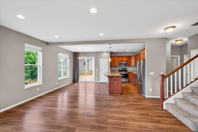 619 Redan Drive, Verona, WI 53593