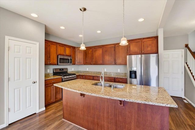 619 Redan Drive, Verona, WI 53593