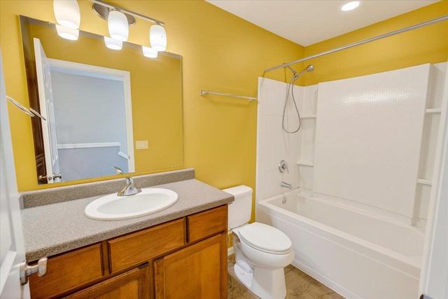 619 Redan Drive, Verona, WI 53593