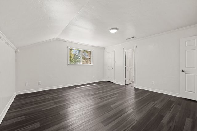 215 Johnson Drive, Duncanville, TX 75116
