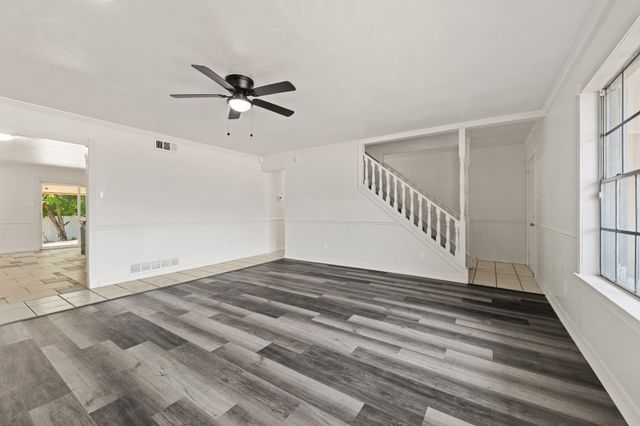 215 Johnson Drive, Duncanville, TX 75116
