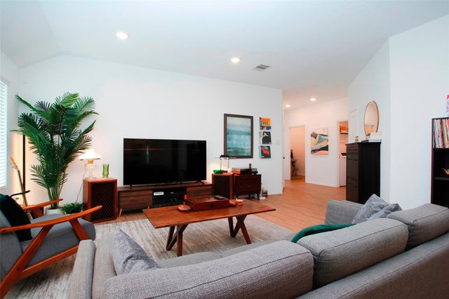 19326 Via Vinovo Court, New Caney, TX 77357