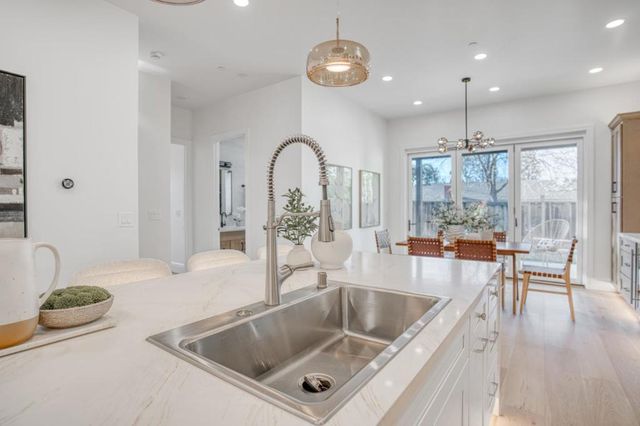 1006 Judson Drive, Mountain View, CA 94040