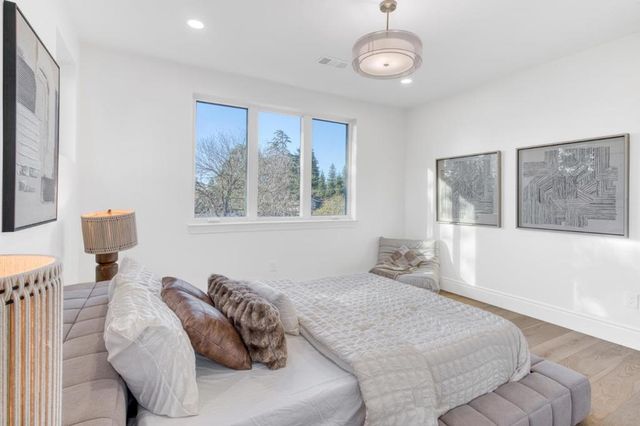 1006 Judson Drive, Mountain View, CA 94040