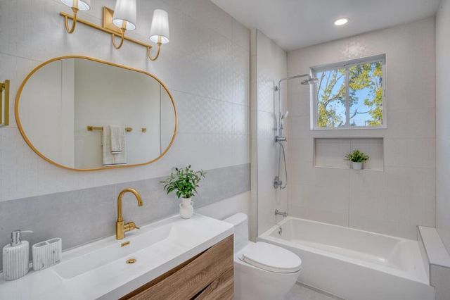 1006 Judson Drive, Mountain View, CA 94040