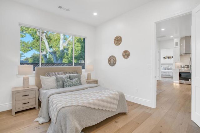 1006 Judson Drive, Mountain View, CA 94040