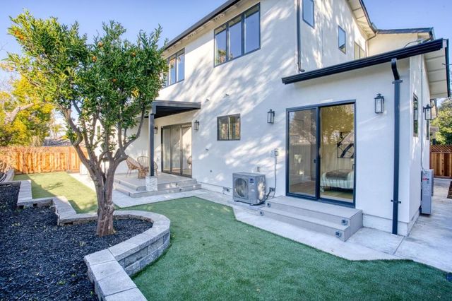 1006 Judson Drive, Mountain View, CA 94040