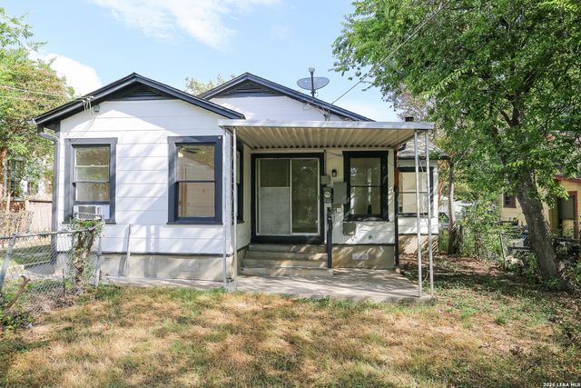 1418 W Lullwood Ave, San Antonio, TX 78201