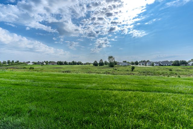 12910 Crestview Drive, Huntley, IL 60142