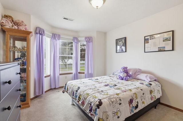 7119 N HOGAN St, Spokane, WA 99217
