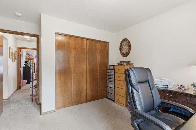 7119 N HOGAN St, Spokane, WA 99217