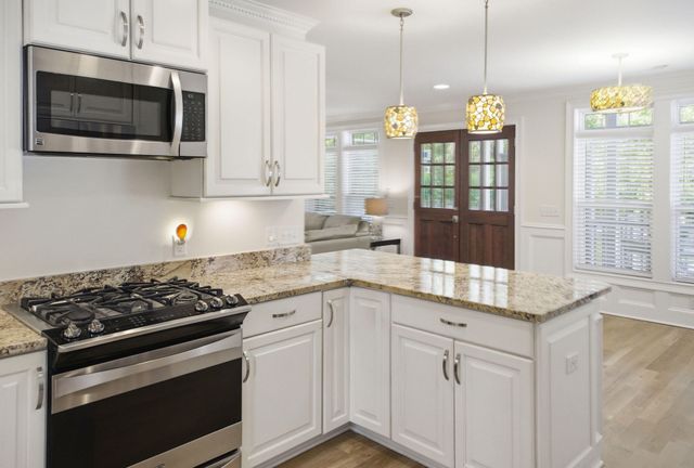 8270 Beach Farm Lane, Edisto Island, SC 29438