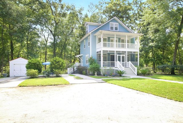 8270 Beach Farm Lane, Edisto Island, SC 29438