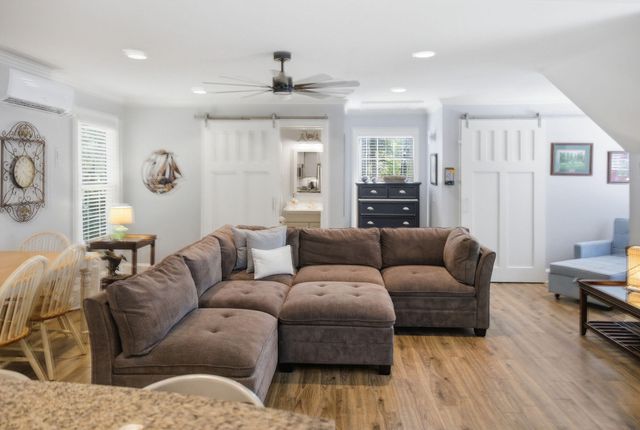 8270 Beach Farm Lane, Edisto Island, SC 29438