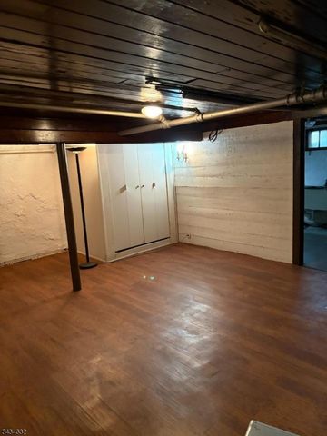 12 Ferncliff Rd, Bloomfield Twp., NJ 07003
