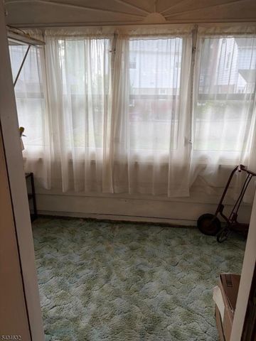 12 Ferncliff Rd, Bloomfield Twp., NJ 07003