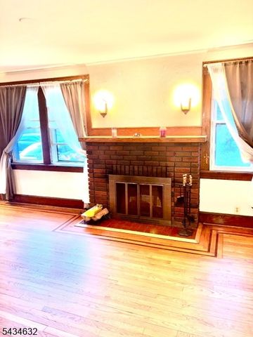 12 Ferncliff Rd, Bloomfield Twp., NJ 07003