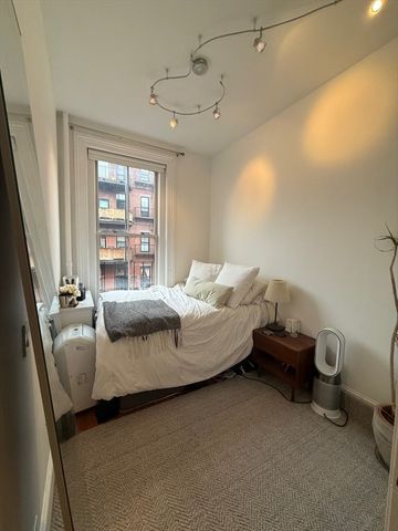 167 Beacon Street 8, Boston, MA 02116
