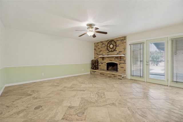 2200 Marble Falls Drive, Carrollton, TX 75007