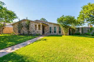 2200 Marble Falls Drive, Carrollton, TX 75007