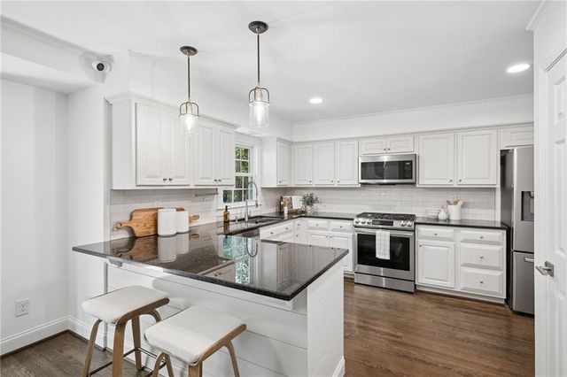 1175 Chalfont Walk NE, Atlanta, GA 30319
