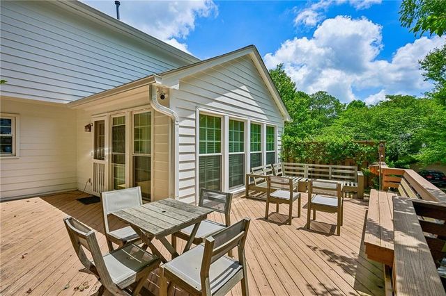 1175 Chalfont Walk NE, Atlanta, GA 30319