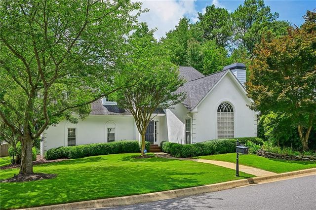 1175 Chalfont Walk NE, Atlanta, GA 30319