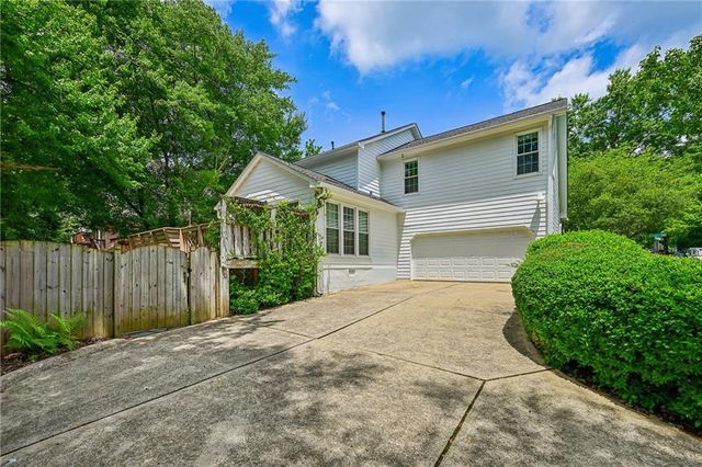 1175 Chalfont Walk NE, Atlanta, GA 30319