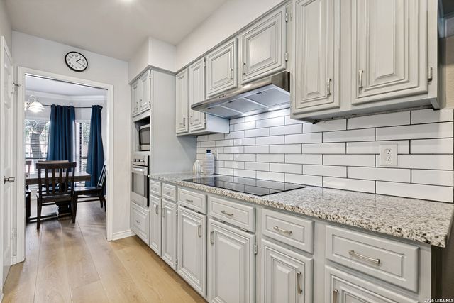 8823 Shade Tree, San Antonio, TX 78254