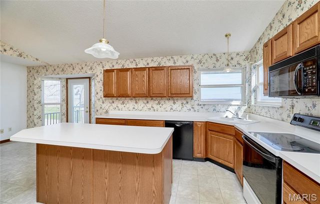 1806 Sapling Drive, O'fallon, MO 63366