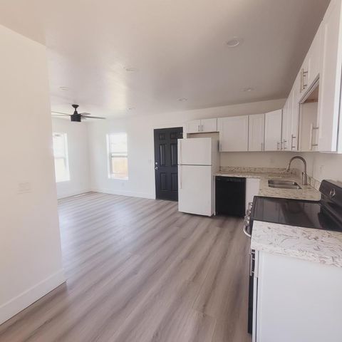 7263 W College Drive, Phoenix, AZ 85033