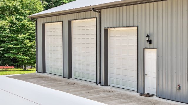 5999 Highway 48, N, Dickson, TN 37055