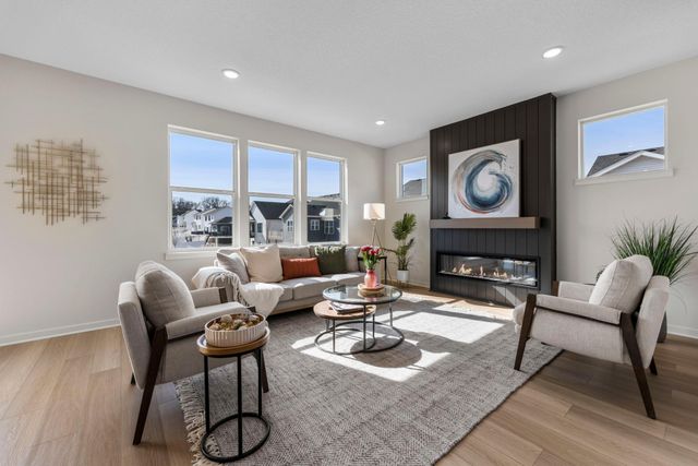 13430 Cadogan Way, Rosemount, MN 55068