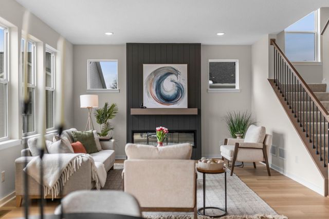 13430 Cadogan Way, Rosemount, MN 55068