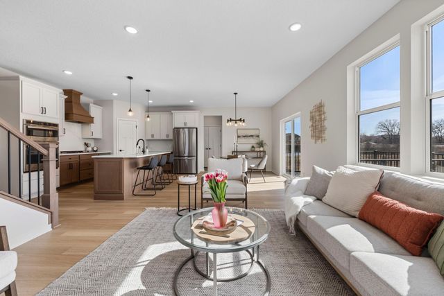 13430 Cadogan Way, Rosemount, MN 55068