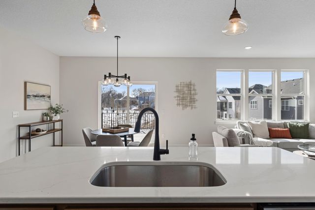 13430 Cadogan Way, Rosemount, MN 55068