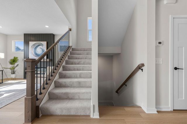 13430 Cadogan Way, Rosemount, MN 55068