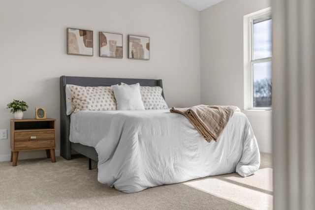 13430 Cadogan Way, Rosemount, MN 55068