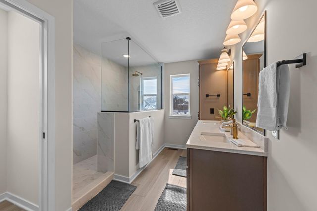 13430 Cadogan Way, Rosemount, MN 55068