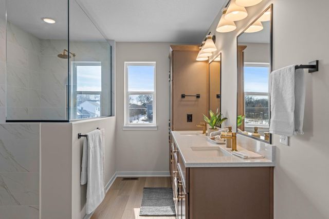 13430 Cadogan Way, Rosemount, MN 55068