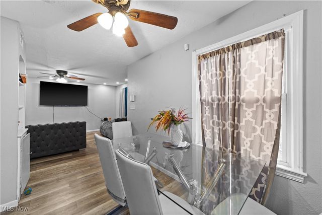 2536 Greenvale Road, Cleveland, OH 44121